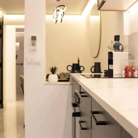 Gran-via Luxury Flat 3bd City Center + Terrace + Ac
