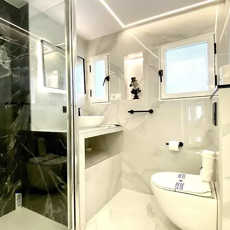 Apartment Gran-via Luxury Flat 3bd City Center + Terrace + Ac *