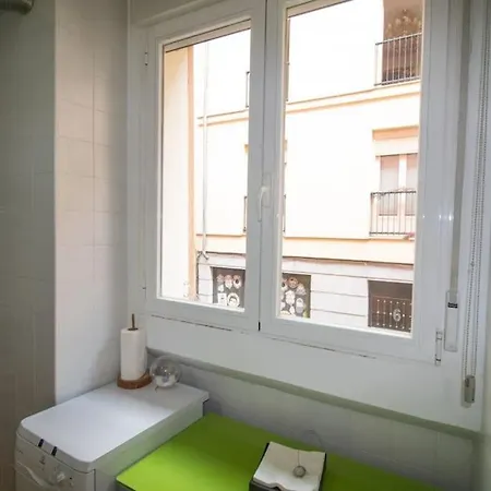 Exclusivo Y Acogedor Con Balcon En Chueca, Con Aire Acondicionado Y Calefaccion Madrid