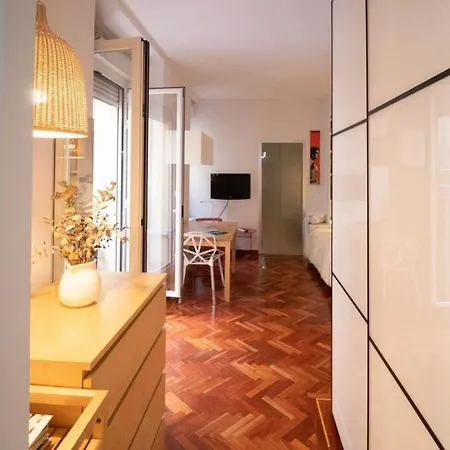 Exclusivo Y Acogedor Con Balcon En Chueca, Con Aire Acondicionado Y Calefaccion Apartment *
