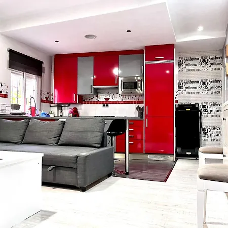 Apartamento En Tetuan, Cerca De Plaza De Castilla. * Madrid