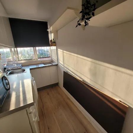 Entero En Madrid, Con Acceso Privado
