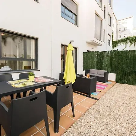 Chamberi Con Jardin C By Regalatemadrid Apartment