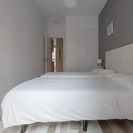 Lovely 2-bed Flat In Tetuan By Sharingco. Apartment