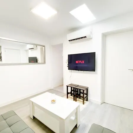 Apartamento Con Encanto En Malasana Apartment *