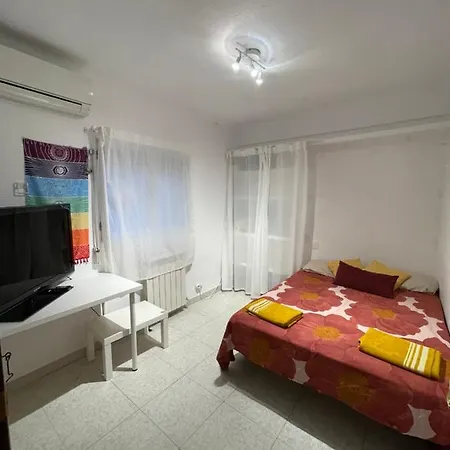 Homestay Civitas Metropolitano *