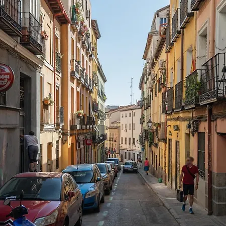 Comodo En El Centro De * Madrid