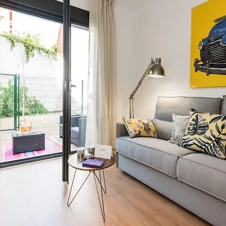 Chamberi Con Jardin C By Regalatemadrid Apartment *
