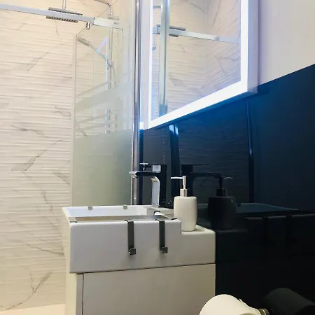 Apartment Con Encanto En Zona Tirso De Molina-sol Madrid