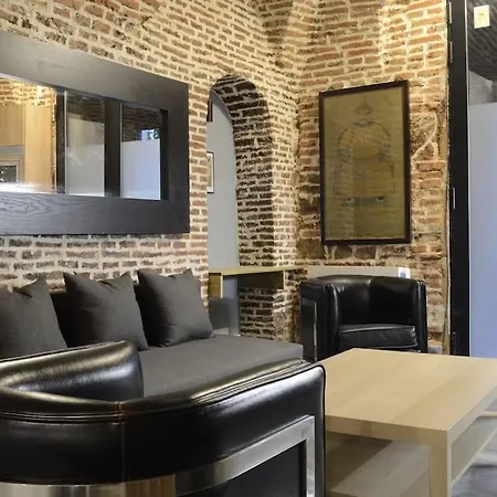 Cozy Loft - Royal Palace Apartment *