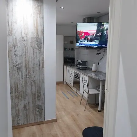 Apartment Centrico Con Patio