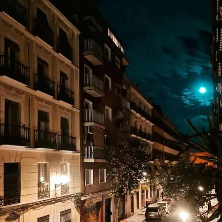 Apartment Alojamiento En Centro De Madrid