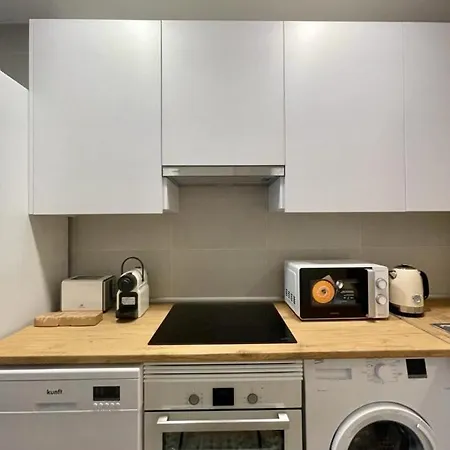 Downtown&new Apt 9pax En La Plaza De Chueca