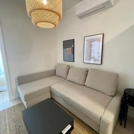 Downtown&new Apt 9pax En La Plaza De Chueca Apartment