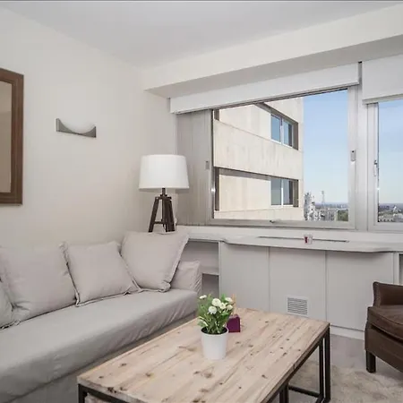 Apartment Colon Madrid