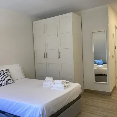 Castellana Skyline Apartment *