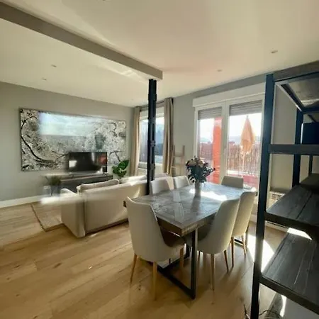 Apartamento Central&luxury Penthouse 7p En El Centro De *