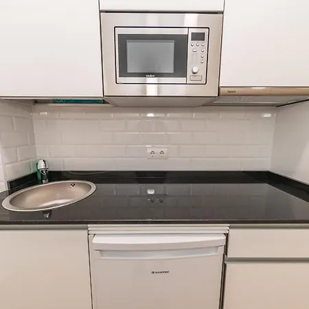 Apartment Marques De Vadillo 4 *