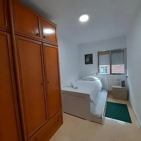 C8 Comodo Piso De 3 Cerca Del Centro De * Madrid