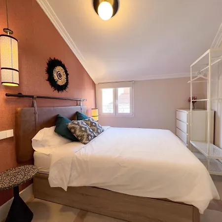 Apartamento Reformado En Chueca *