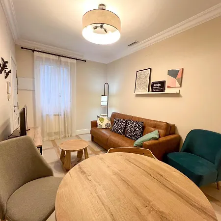 Apartamento Reformado En Chueca * Madrid