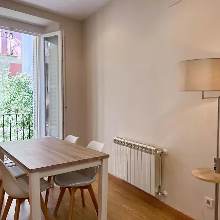 Apartamento Reformado En Chueca * Madrid