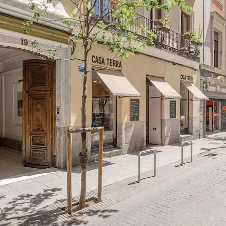 Modern In Chueca Inf3iz4 Madrid