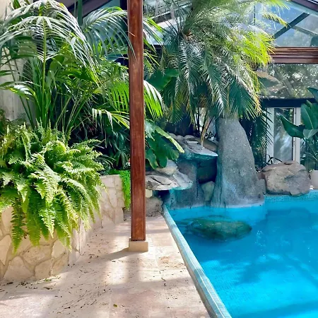 Villa 5-suite Luxury In With Indoor Pool And Oasis *