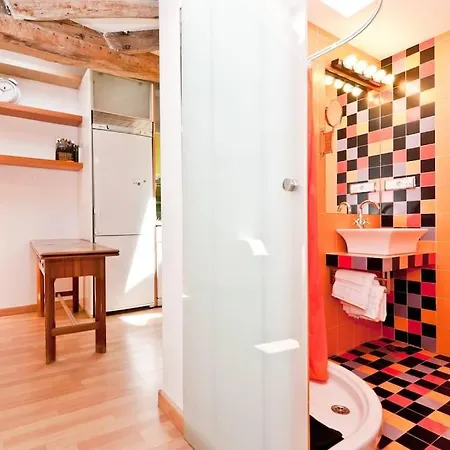 Hortaleza 72 Buhardilla En Chueca