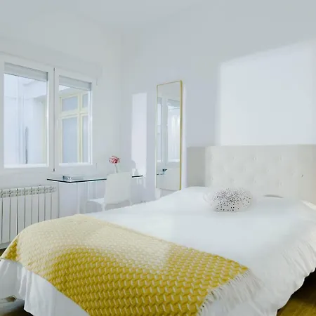 10 Plaza De Pedro Zerolo Apartamento *