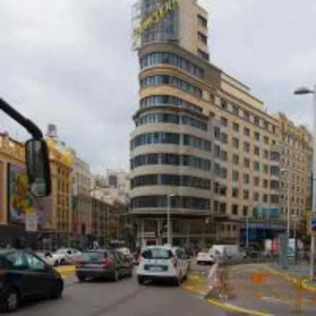 Apartment Sotano En Gran Via Madrid