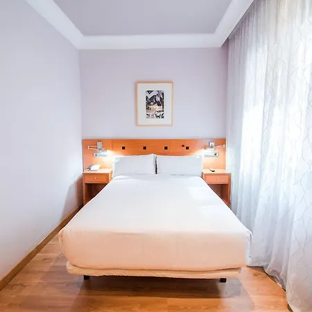 Hotel Petit Palace Cliper-gran Via Madrid