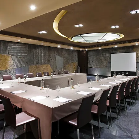 Urban, A Small Luxury Of The World Hotel