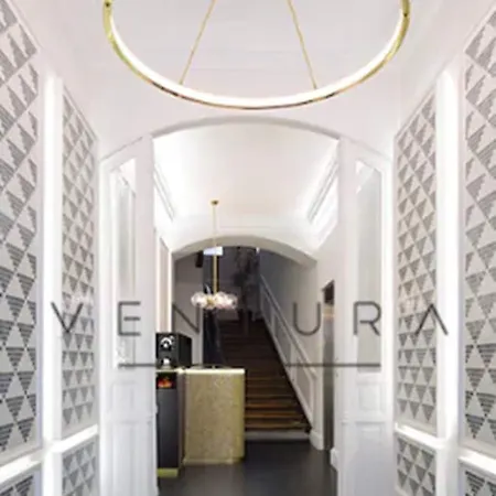 Prado Aparthotel