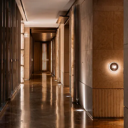 Hotel Urban, A Small Luxury Of The World