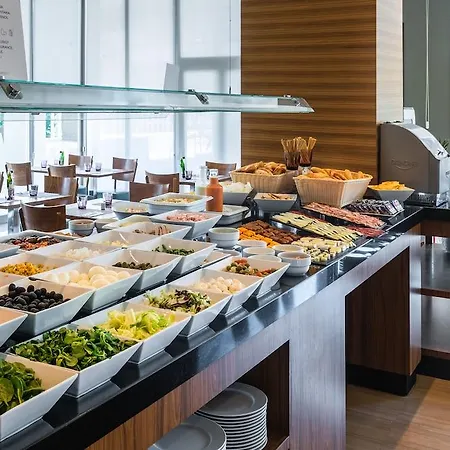 Chamartin, Affiliated By Melia Hotel Madrid