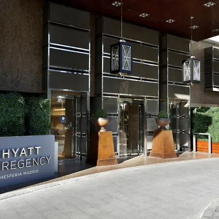 Hotel Hyatt Regency Hesperia 5*