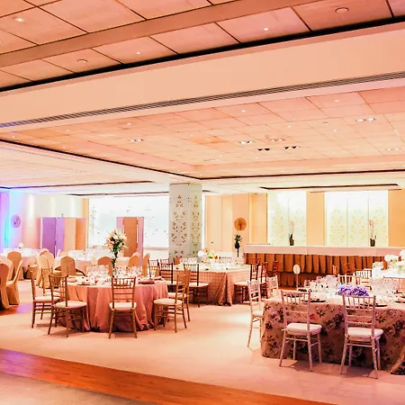 Hyatt Regency Hesperia Hotel 5*