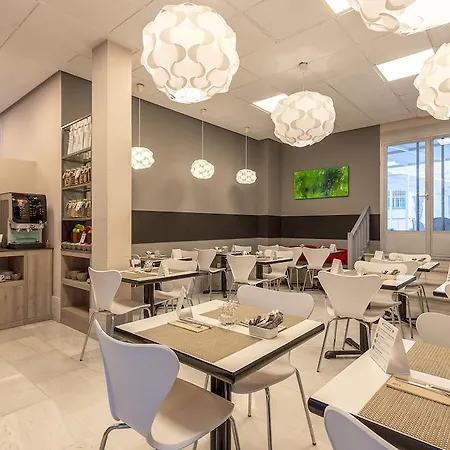 Lejlighedshotel Sercotel Togumar 3*