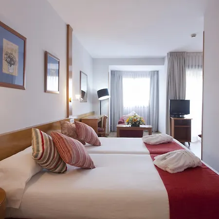 Hotel Muralto Princesa 3*
