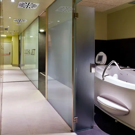 Melia Avenida De America Hotel 4*