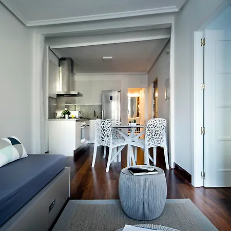 Roisa Hotel 2*