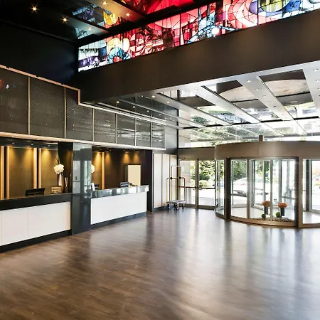 Melia Barajas 4*