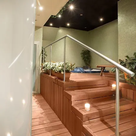 Nuevo Hotel Madryt