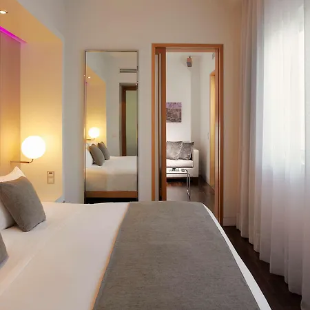 Me Reina Victoria By Melia 4*