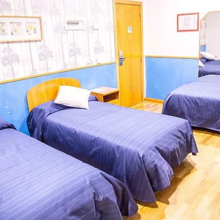 招待所 蒙塔罗亚旅馆 马德里