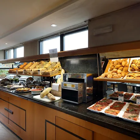 Exe Plaza Hotel 4*