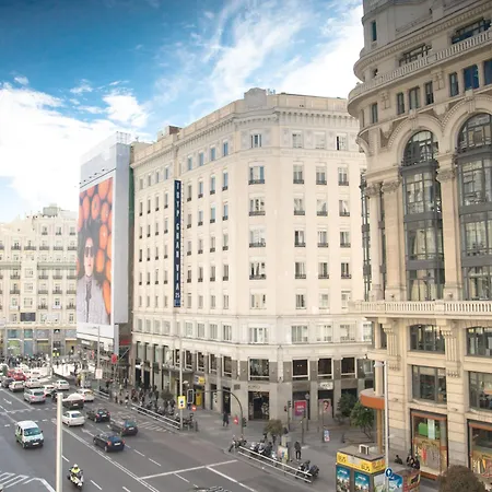 Petit Palace Triball 3*