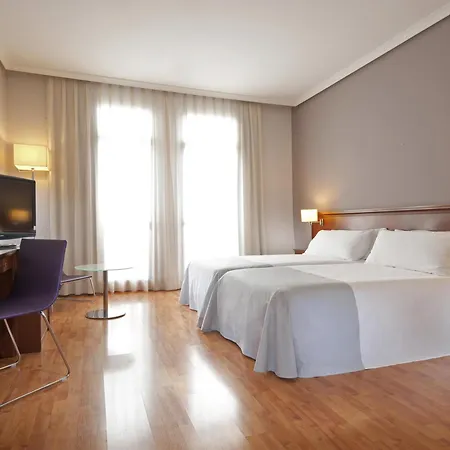 Innside By Melia Gran Via Hotel 4*