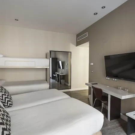Petit Palace Triball 3*